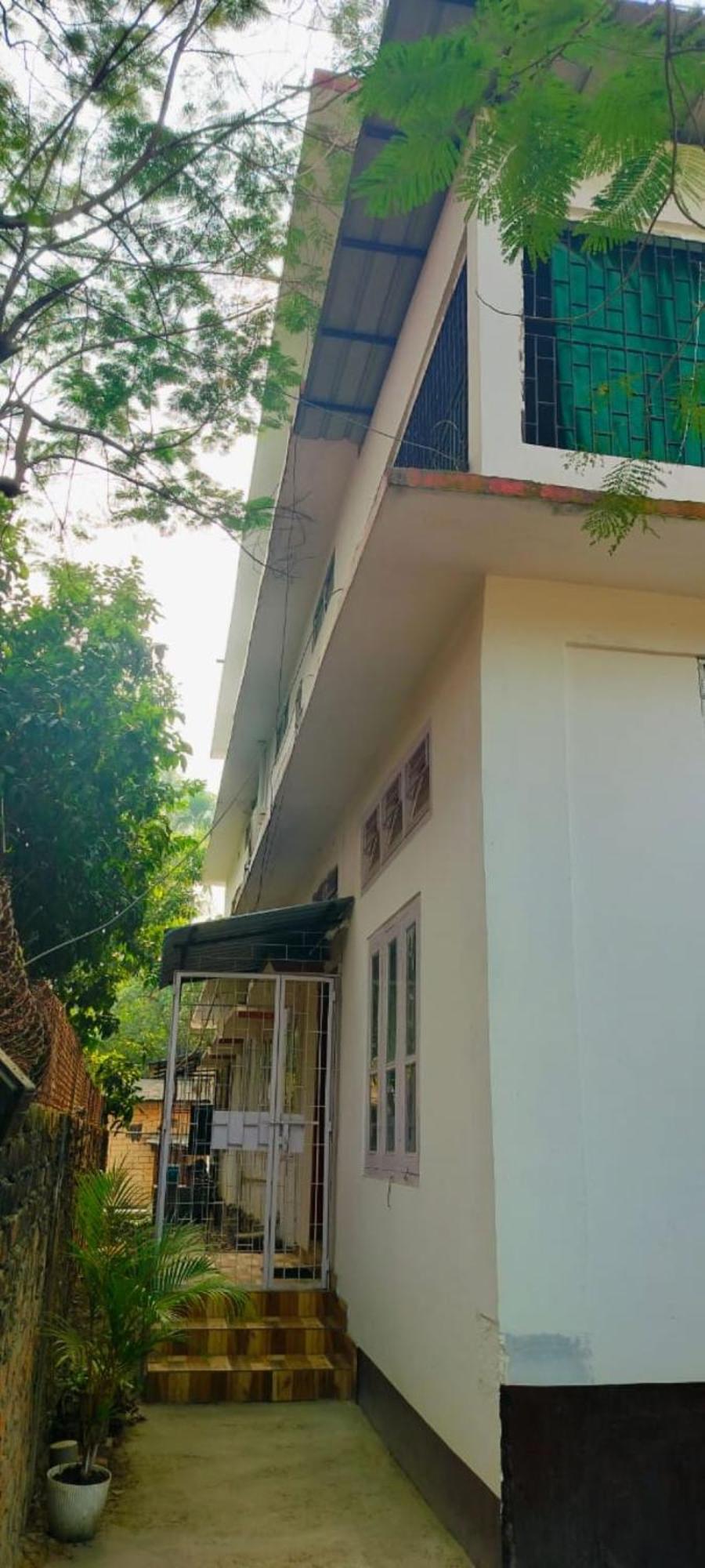 Primrose Homestay Guwahati Bagian luar foto